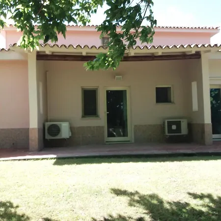 Li Cuponi Bed & Breakfast