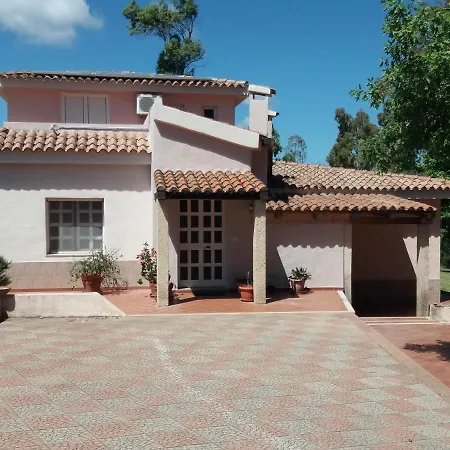Li Cuponi Bed & Breakfast